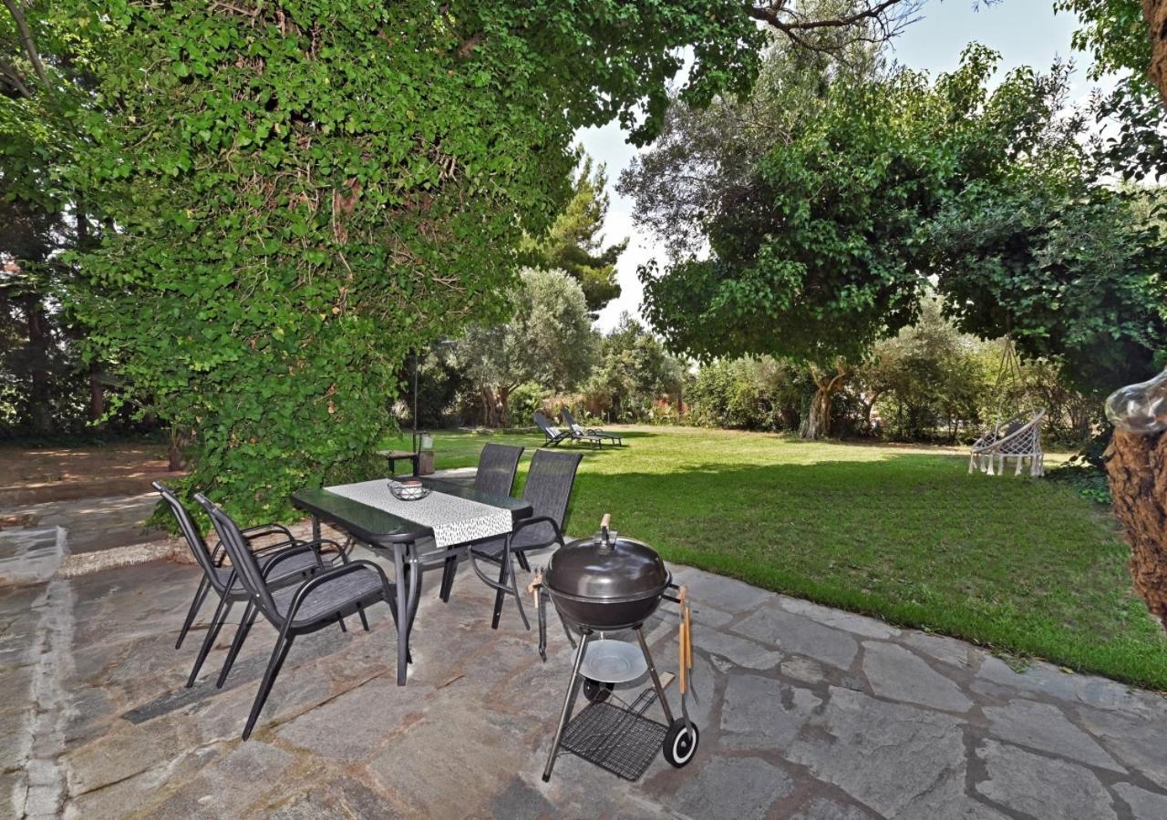 Ares Garden House - Nea Moudania Halkidiki Guest House Luaran gambar